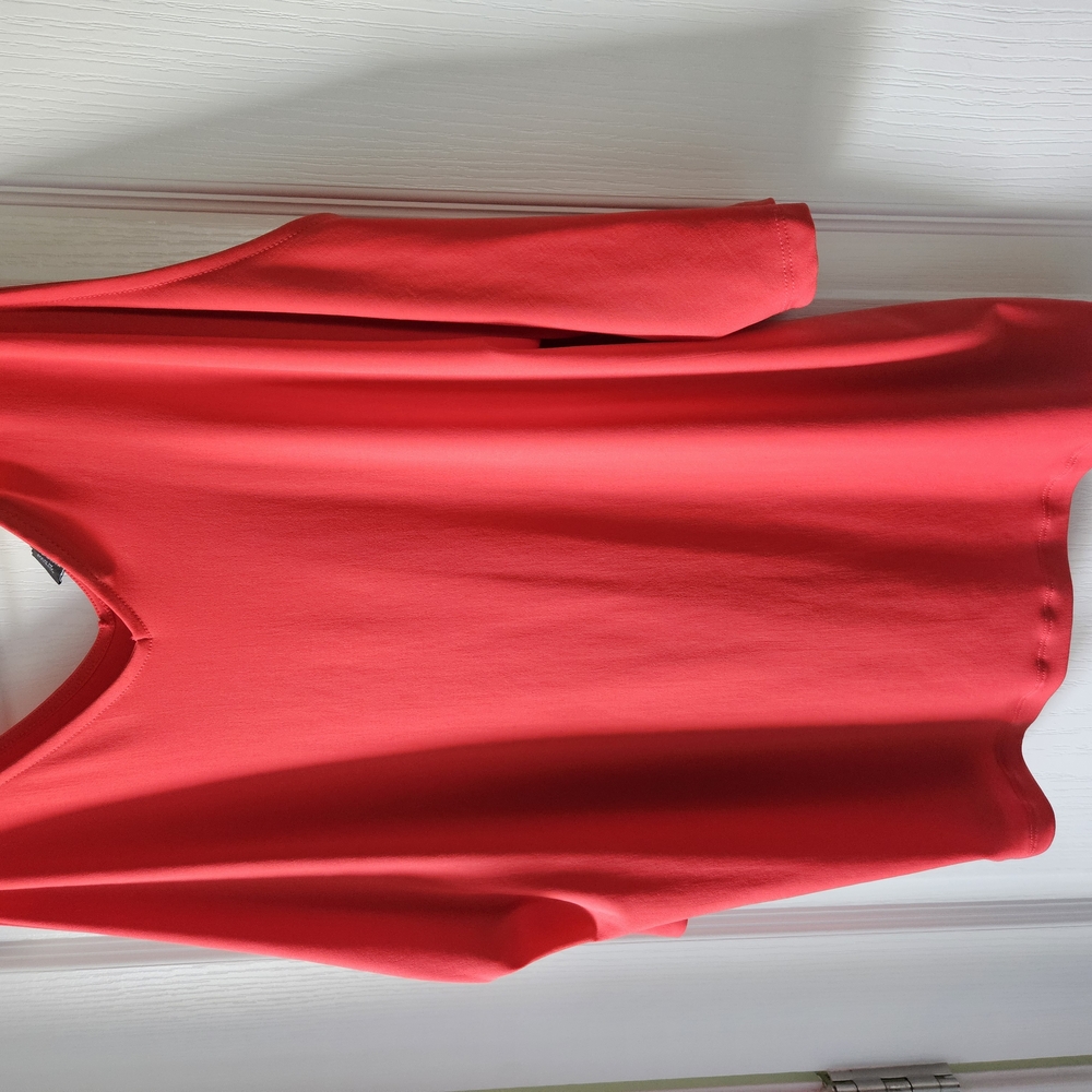 INC International Concepts Red Women's Top - Picture 3 of 3